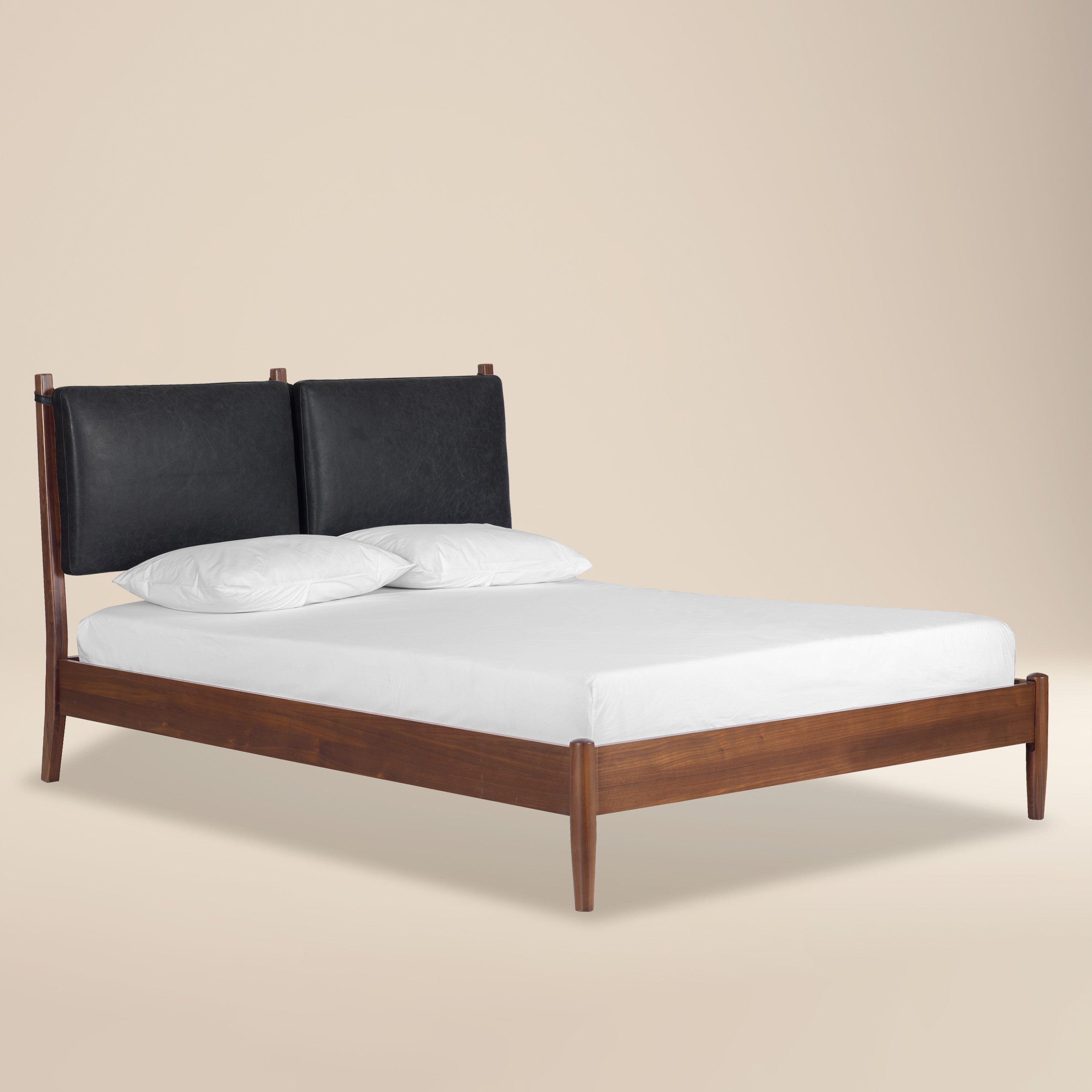 Lit avec coussins en cuir | Noir onyx | Grand lit
