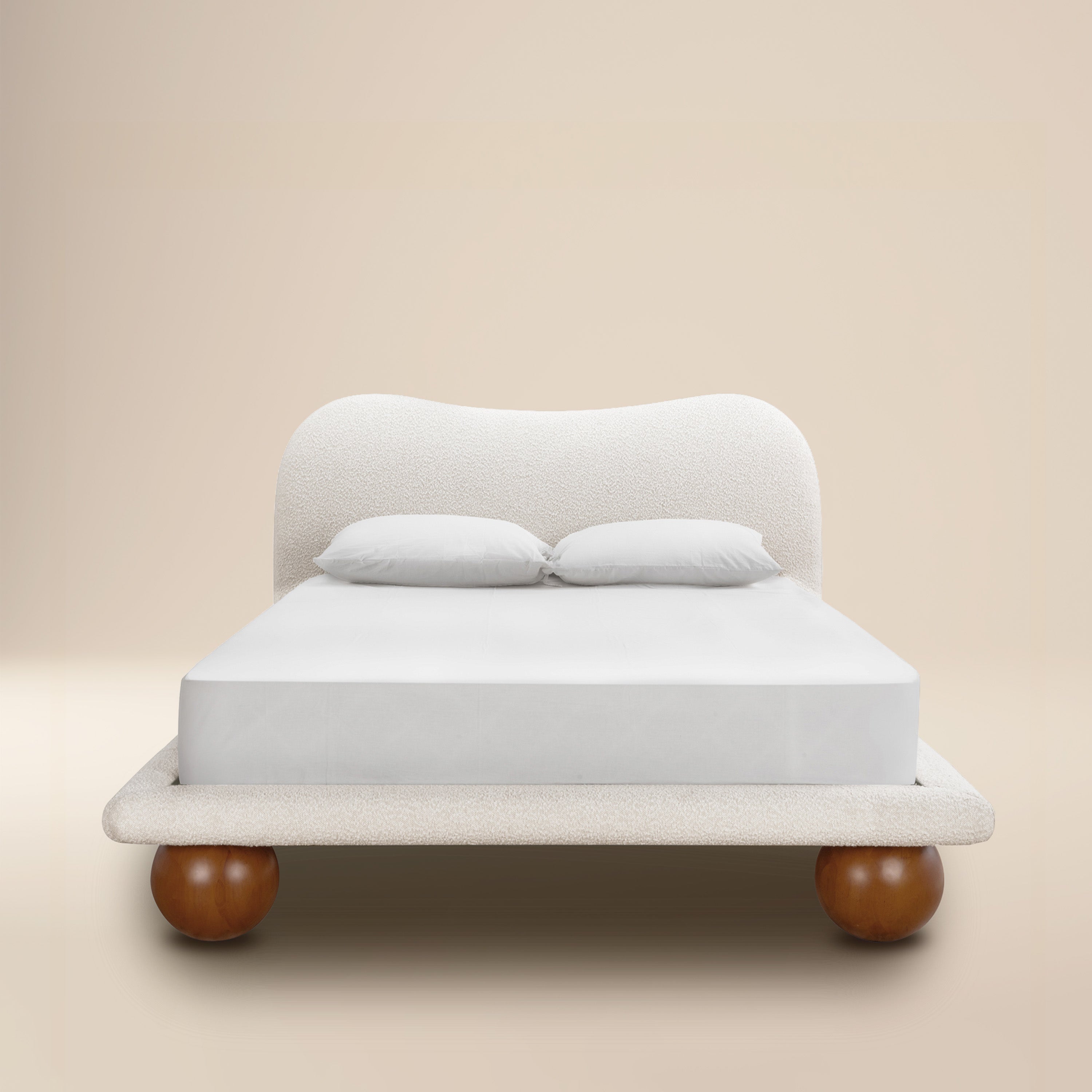 Lit | Bouclé Blanc Écume | Grand Lit