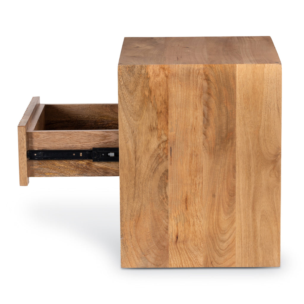 Table de chevet |